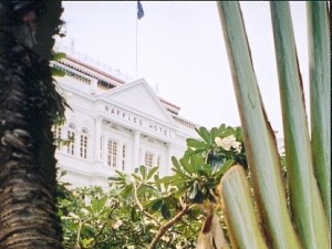 1LRSingaporeSlingedatRaffles